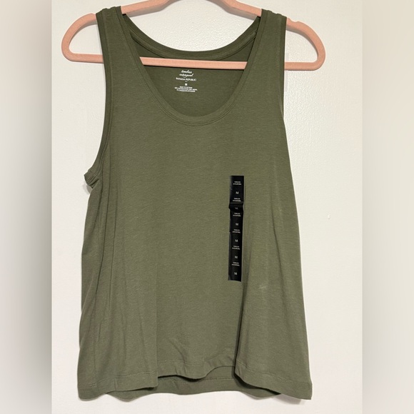 Banana Republic Tank Top - Picture 1 of 4